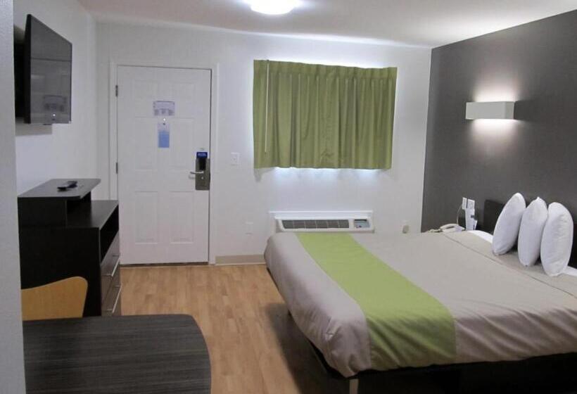 غرفة قياسية سرير كينج, Studio 6atlanta, Ga  Chamblee