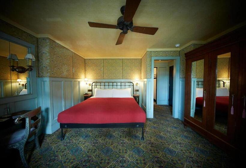 스탠다드 룸, The Jane