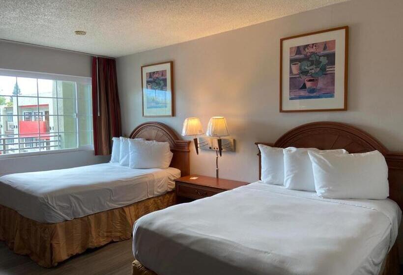스탠다드 룸 더블 침대 2개, University Inn Chico