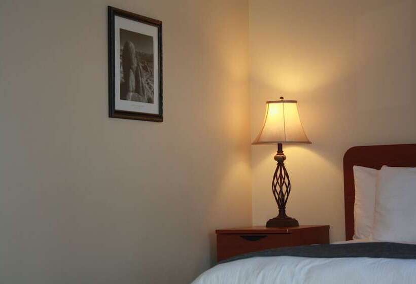 اتاق استاندارد با تخت دوبل, University Of Alberta   Guest Accommodation