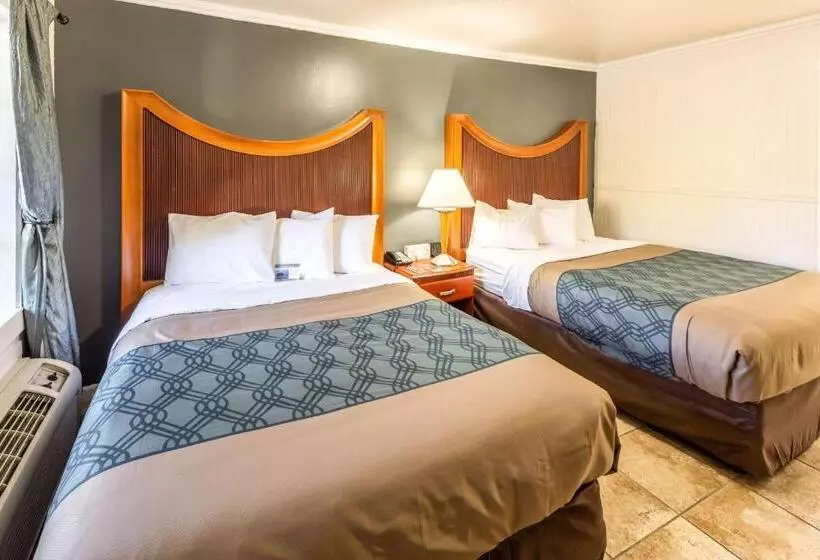 ２ダブルベッドのスタンダードルーム, Econo Lodge Inn & Suites Heavenly Village Area