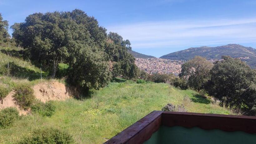 חדר סטנדרט, Il Nuraghe