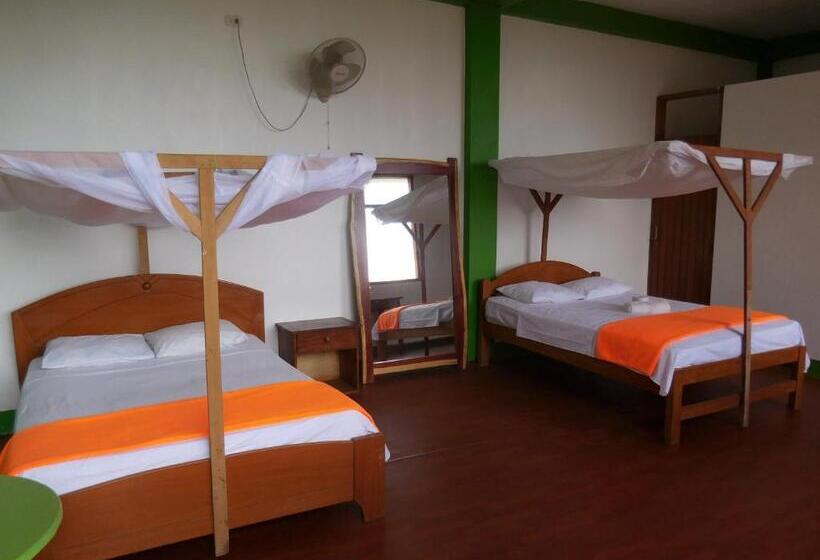 اتاق استاندارد با سرویس بهداشتی مشترک, Tambopata Hostel