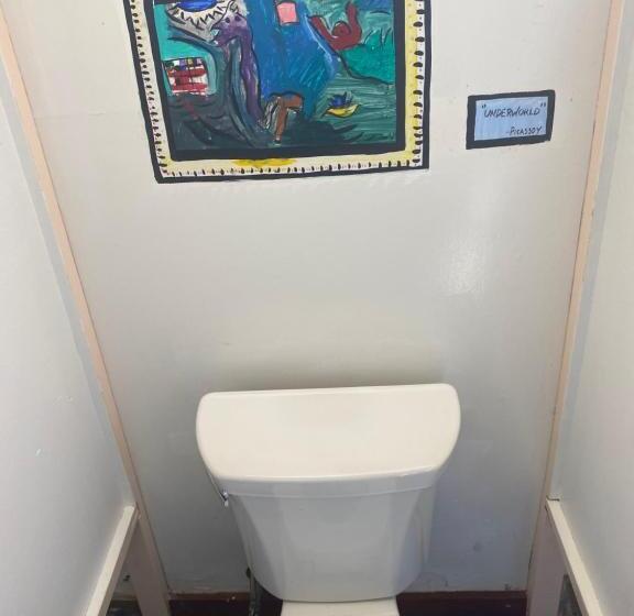 سرير فى غرفة مشتركه, Hi Martha S Vineyard   Hostel