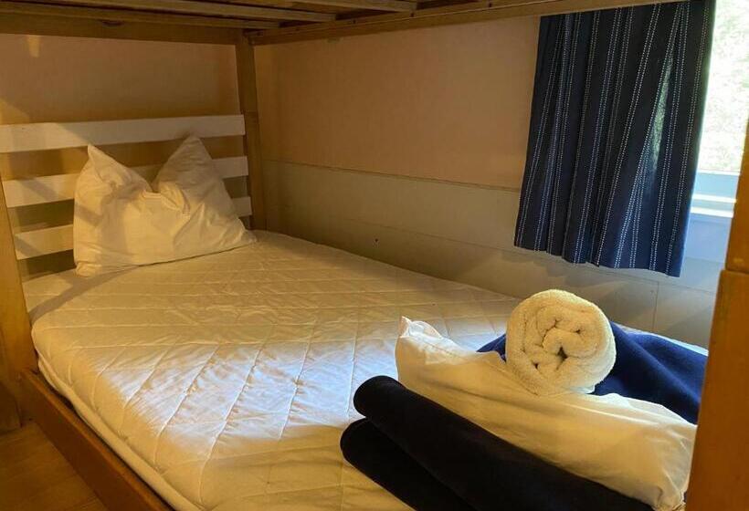 سرير فى غرفة مشتركه, Hi Martha S Vineyard   Hostel