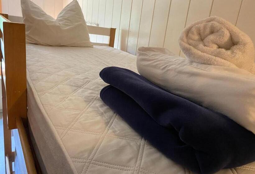 Кровать в Общей Комнате, Hi Martha S Vineyard   Hostel