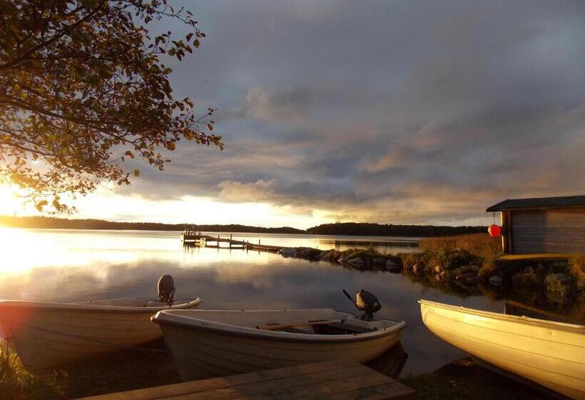 Номер Стандарт Четырехместный Совместный Санузел, Söderhagen Camping Och Gästhem