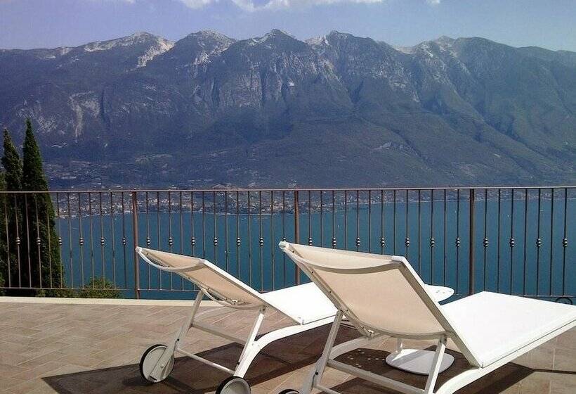 Полулюкс Вид на Озеро, Locanda Al Castelletto
