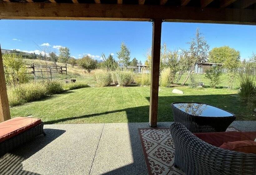 Апартаменты Deluxe 1 Спальня, Mt Gardner Inn