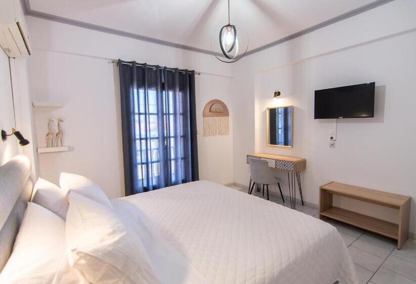 带大床的标准间, Iro S Residence