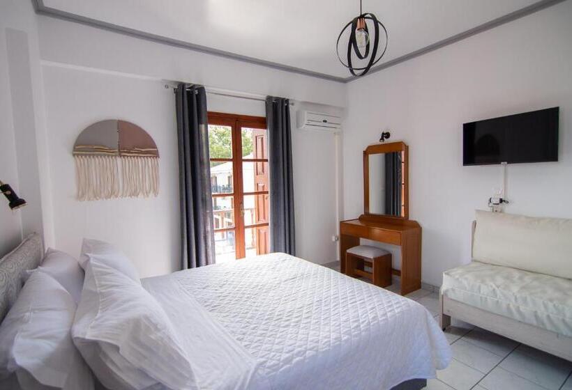 豪华房间, Iro S Residence