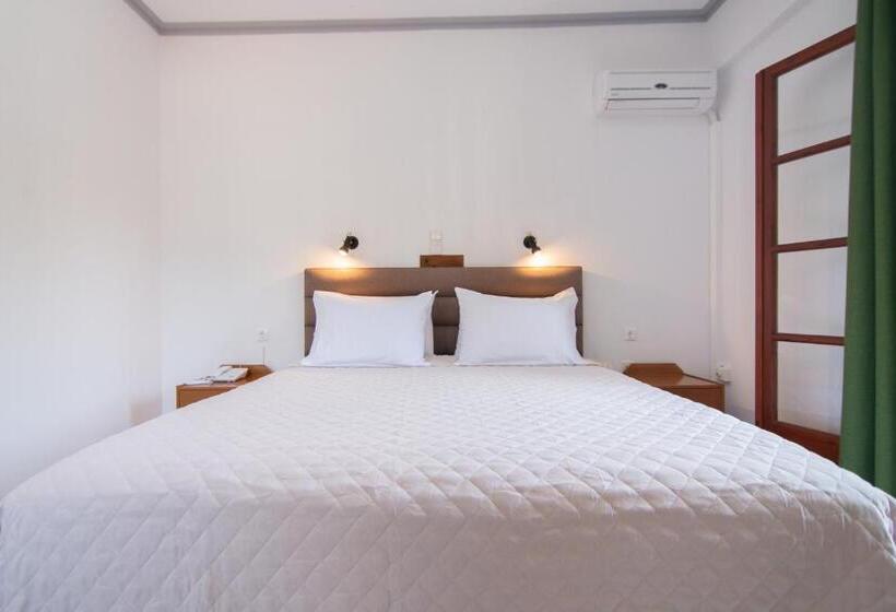 高级单人间, Iro S Residence