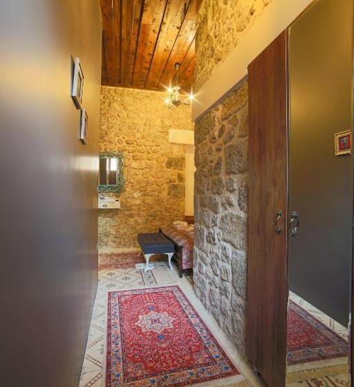 Номер Стандарт, Affan Boutique