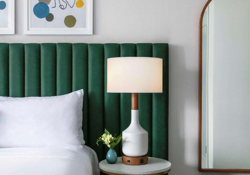 إستوديو قياسى, Boutique Apart