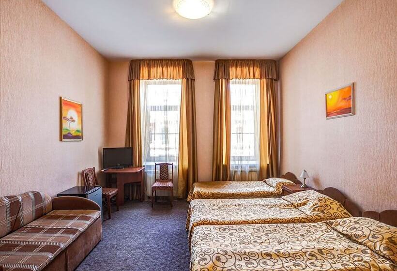 اتاق استاندارد سه نفره, Bolshoy 19 Mini