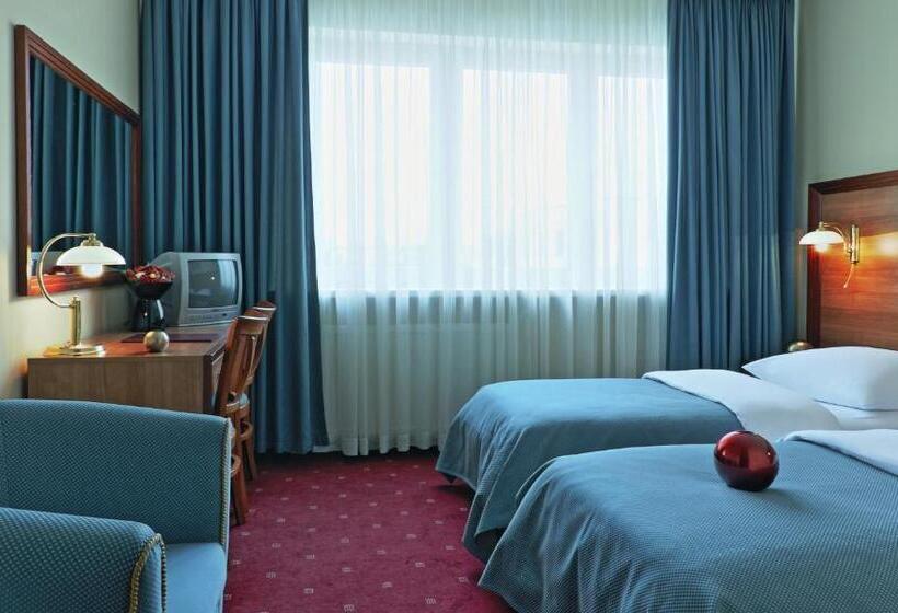 Номер Стандарт, Gold