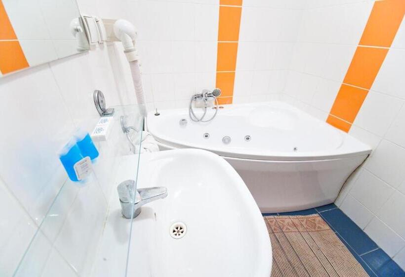 اتاق استاندارد, Hostel Malinowski City