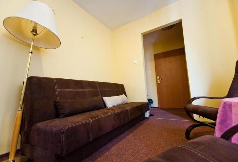 Номер Стандарт, Hostel Malinowski City