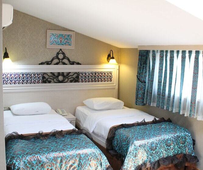 اتاق استاندارد سه نفره, Novano