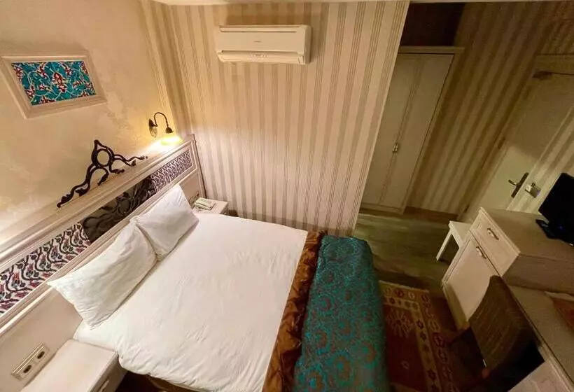 اتاق اکونومی, Novano