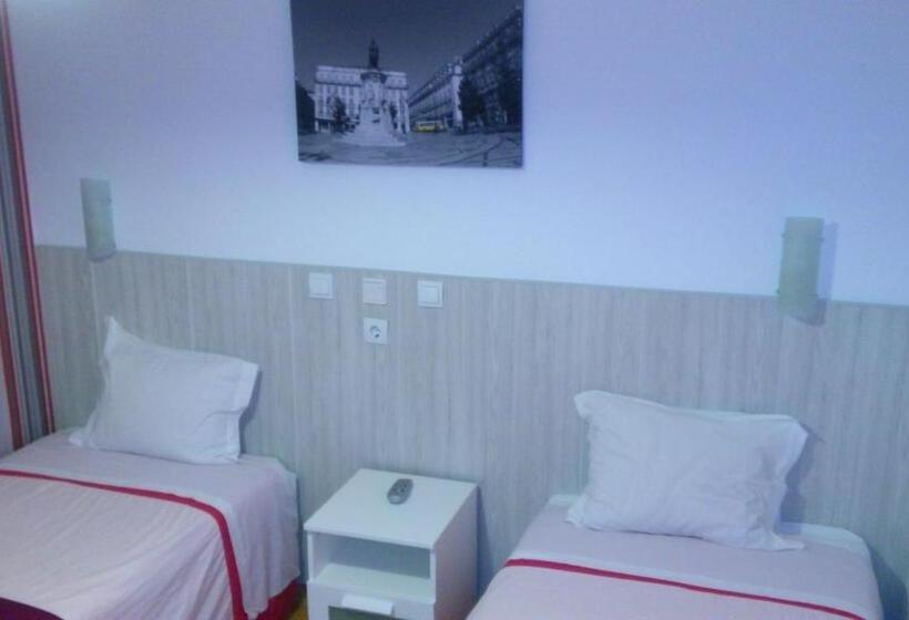 اتاق استاندارد یک نفره, Pensao Estacao Central