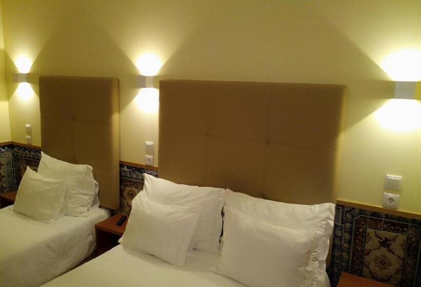 Quarto Triplo Estandar, Pensao Estacao Central
