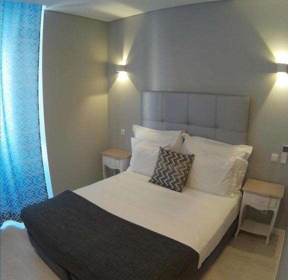 Quarto Triplo Superior, Pensao Estacao Central