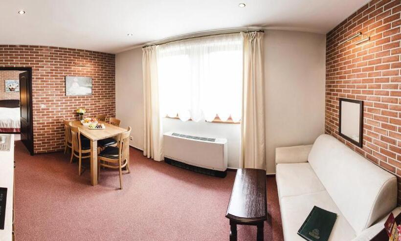 اتاق استاندارد, Purkmistr