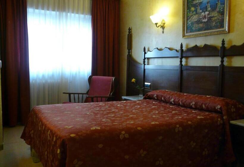 غرفة قياسية فردية, Reyes Catolicos