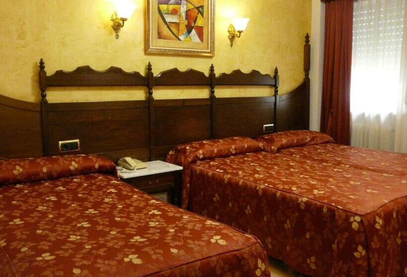 غرفة عائلية, Reyes Catolicos