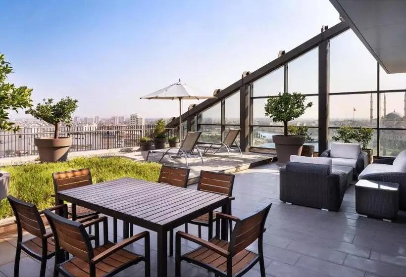 سوئیت اجرایی با تخت کینگ, Sheraton Grand Adana