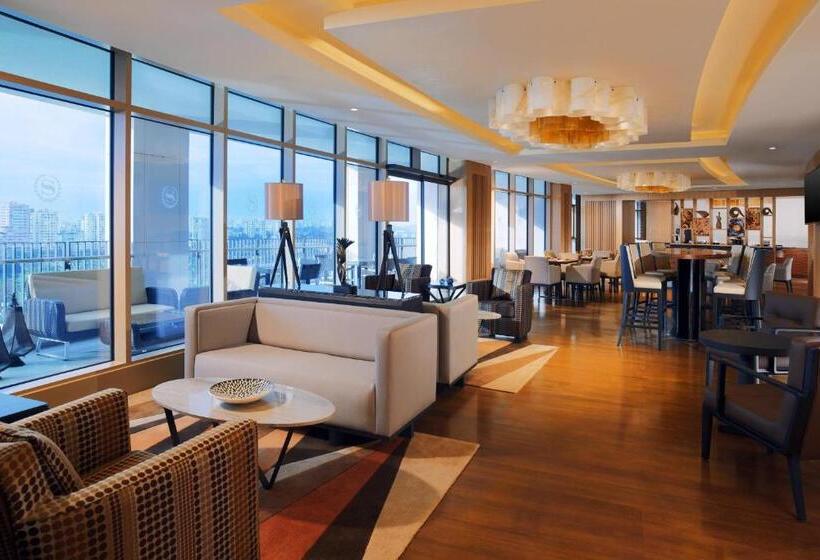 Executive Suite met Kingsize Bed, Sheraton Grand Adana