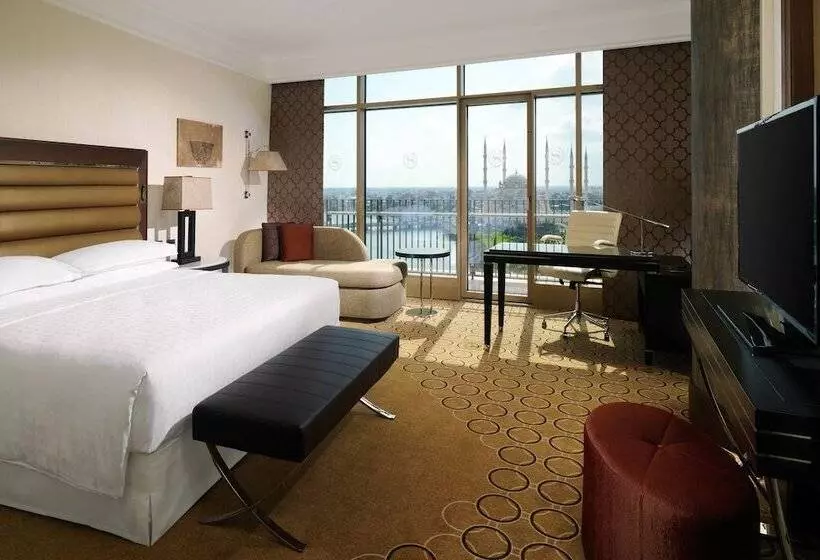 اتاق کلاب, Sheraton Grand Adana
