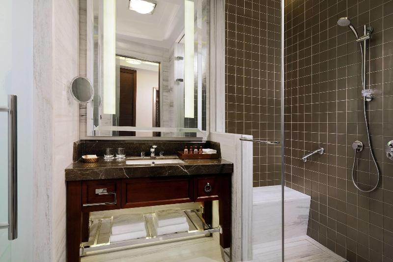 Classic Kamer met Kingsize Bed, Sheraton Grand Adana