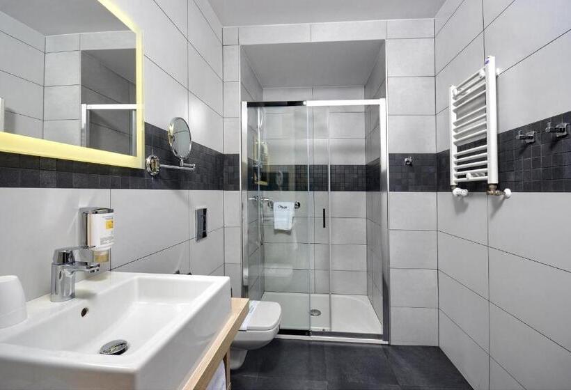 غرفة سوبيريور مزودة بشرفة, Stay Inn Hotel Gdańsk