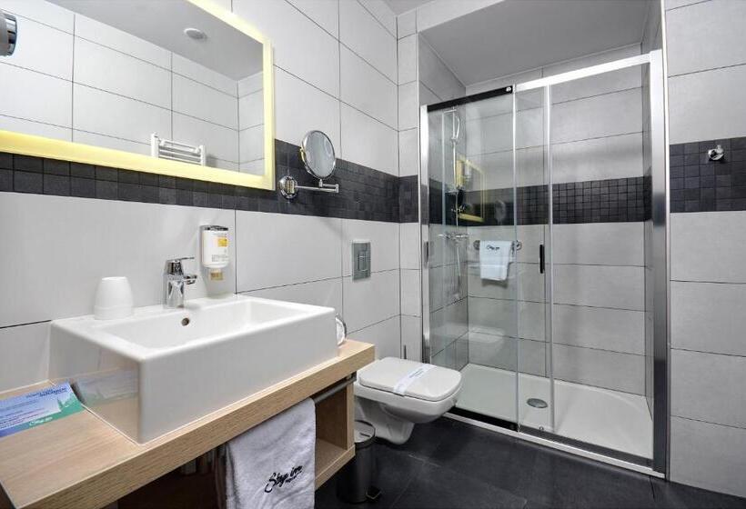 غرفة قياسية ثلاثية, Stay Inn Hotel Gdańsk