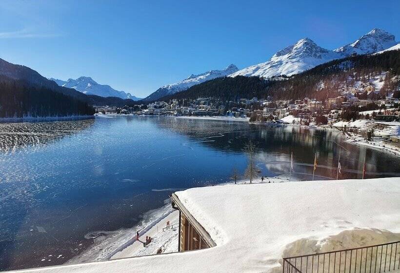 Номер Стандарт Вид на Озеро, Waldhaus Am See