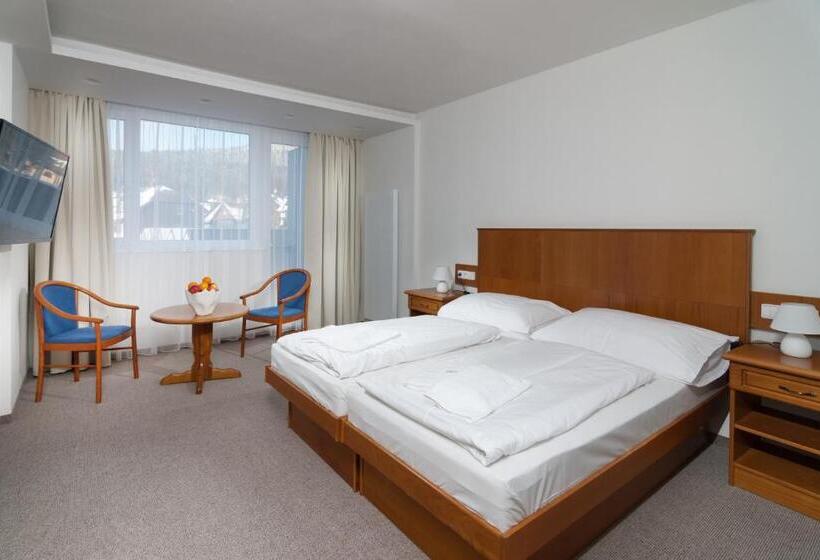 バルコニー付スイート, Wellness Hotel Astra