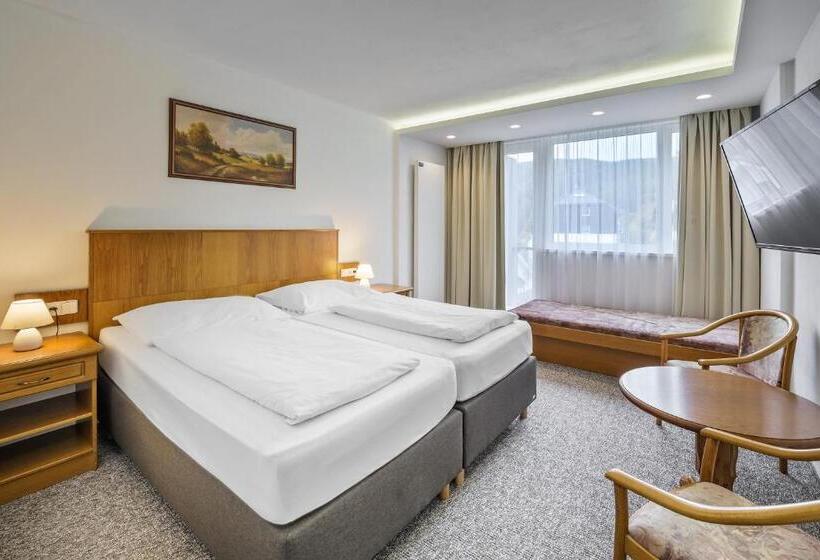 Classic room with balcony, Wellness Hotel Astra