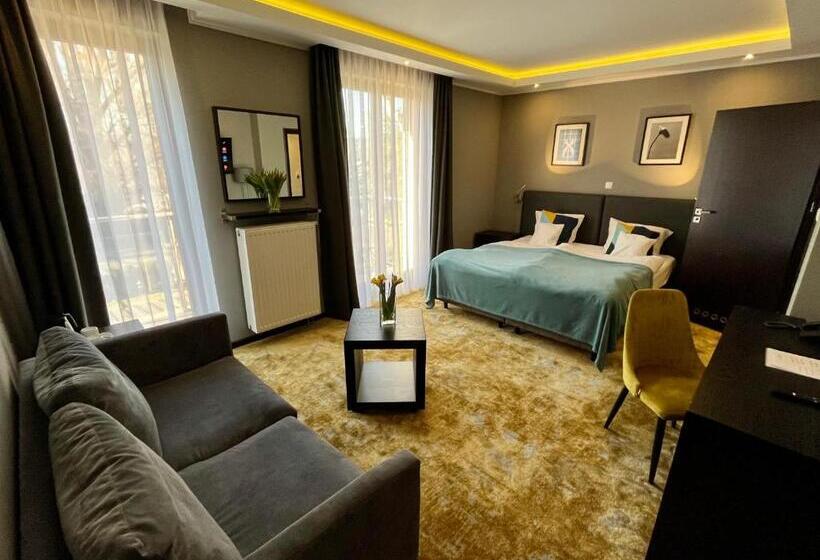 수피리어 룸, Malta Premium