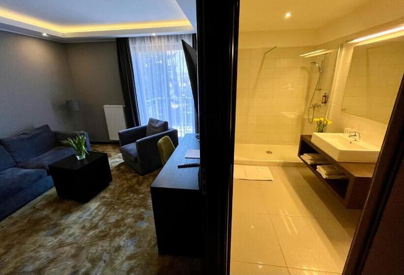 스위트, Malta Premium