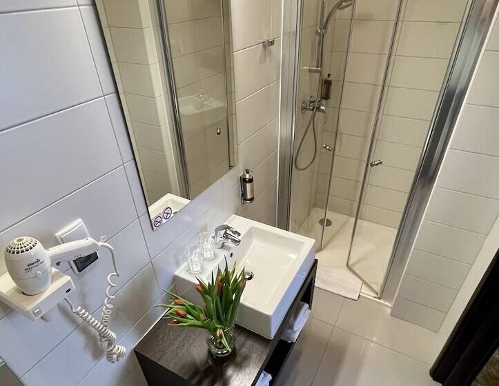 수피리어 룸, Malta Premium