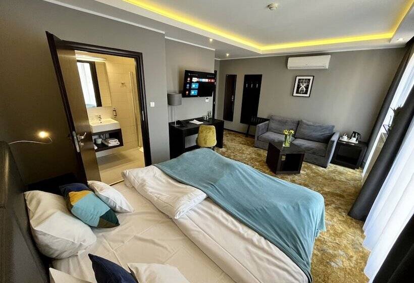 수피리어 룸, Malta Premium