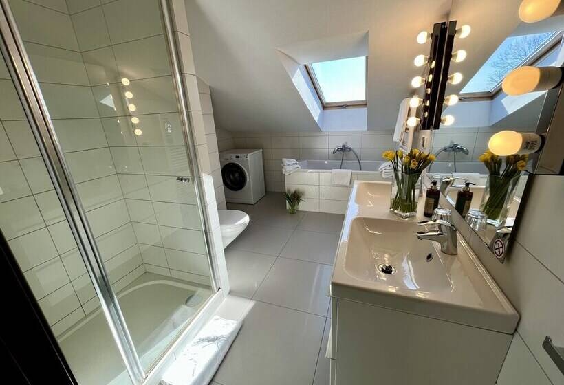 스위트, Malta Premium