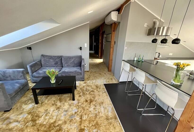 스위트, Malta Premium