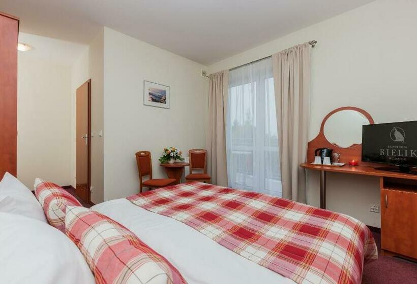 غرفة قياسية مزوَّدة بشُرفة, Rezydencja Bielik