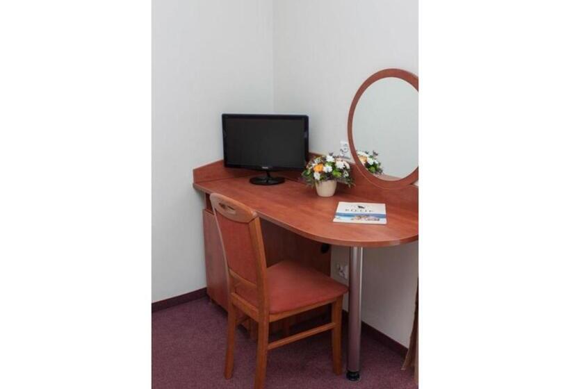 غرفة قياسية فردية مزودة بشُرفة, Rezydencja Bielik