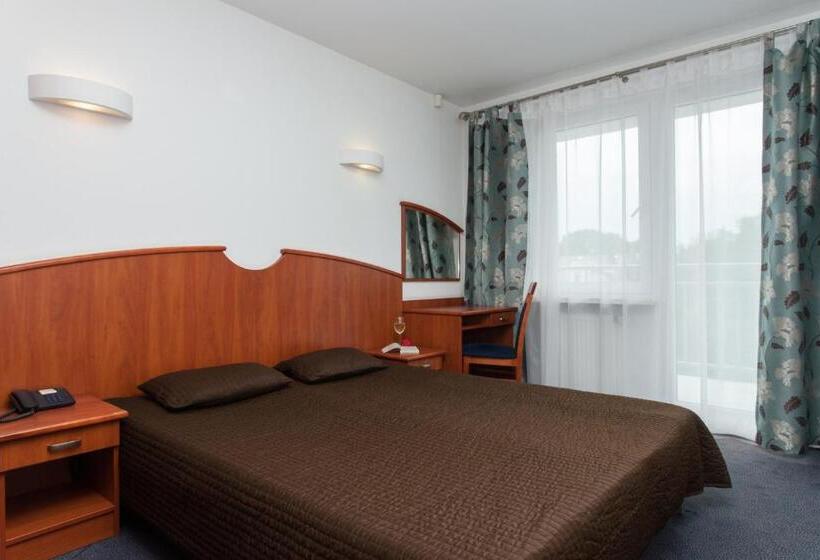 شقة غرفة واحدة, Rezydencja Bielik