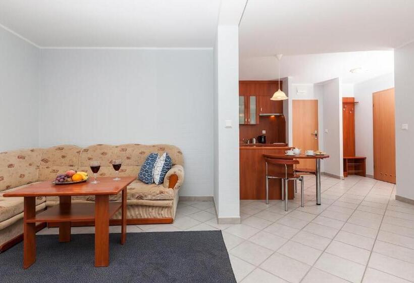 شقة غرفة نوم واحدة مزودة بشُرفة, Rezydencja Bielik