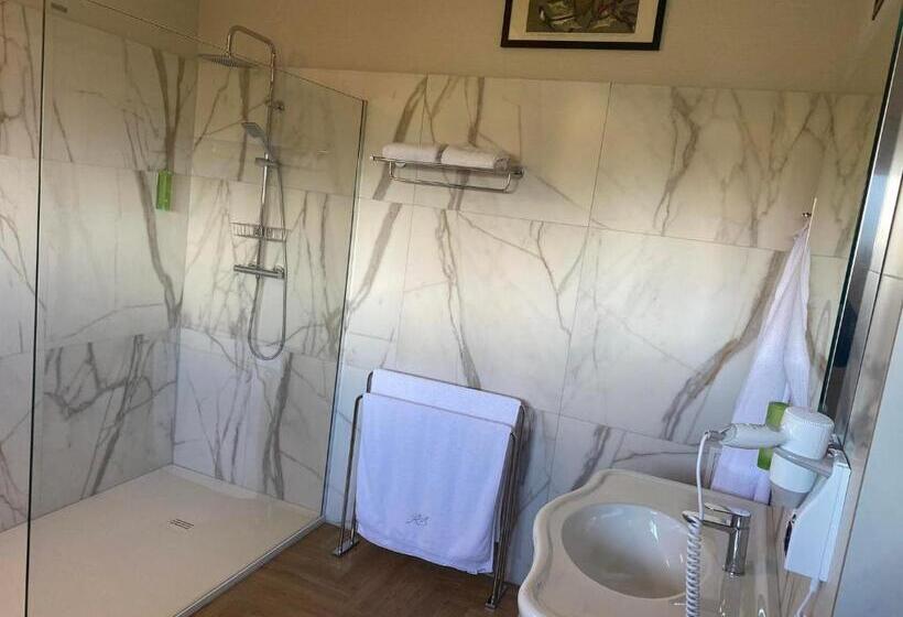 جناح دوبلكس, Rezydencja Bielik